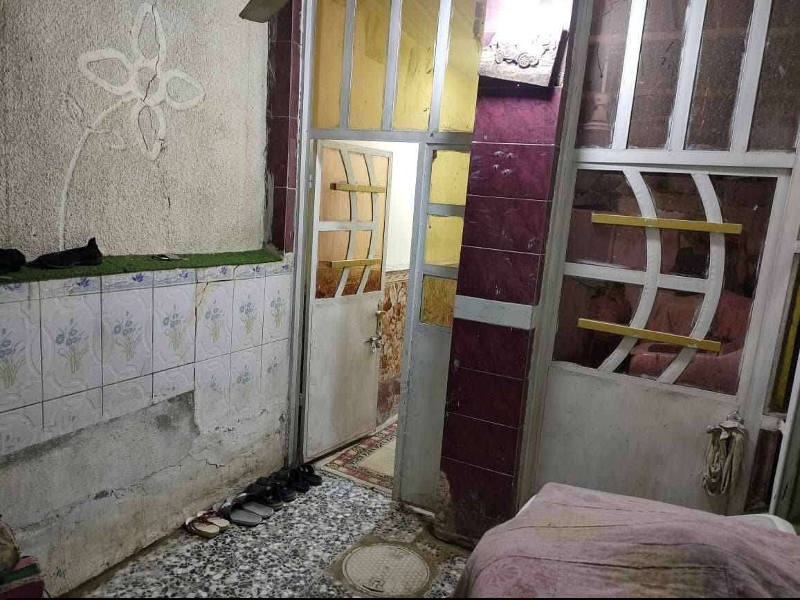 السلام عليكم بيت 100م طابق ونص. طابو صرف في بغداد الحسينيه مال الراشديه بدايه مسقط قرب مجمع مسقط الطبي اول فرع بدايه مسقط.
يحتوي على استقبال +وغرفه نوم في الطابق الاول مع صحيات حمام وتواليت +وغرفه نوم بلطابق الارضي +مطبخ حار وبارد +وباقي التفاصيل موضحه بلصور  
السعر 65مليون وبي مجال للشراي 
رقم الهاتف 
***********
***********
