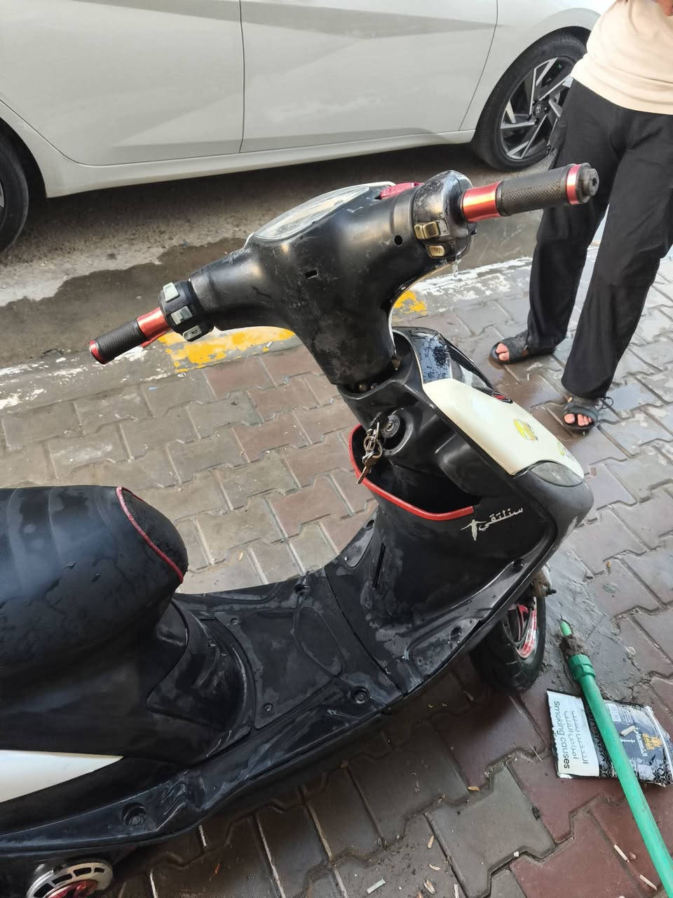 دراجه ماكس للبيع
بوشه 55

شلعه اشك الكاع

كلجات رياضي

شيال رياضي 

يدات رياضي 

دراجه مناقصهة شي كهربائيات كلهة شغاله

نكرة سلف 

وياهة كابريته قفاز هديه هيه وغراضهة 

السعر 575 وبيهة مجال قليل

استفسار اكثر ***********
