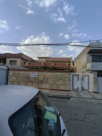 الدار للبيع المساحة 436الواجهة16الا 30سانتيم والواجهة حلان الطابق الاو...