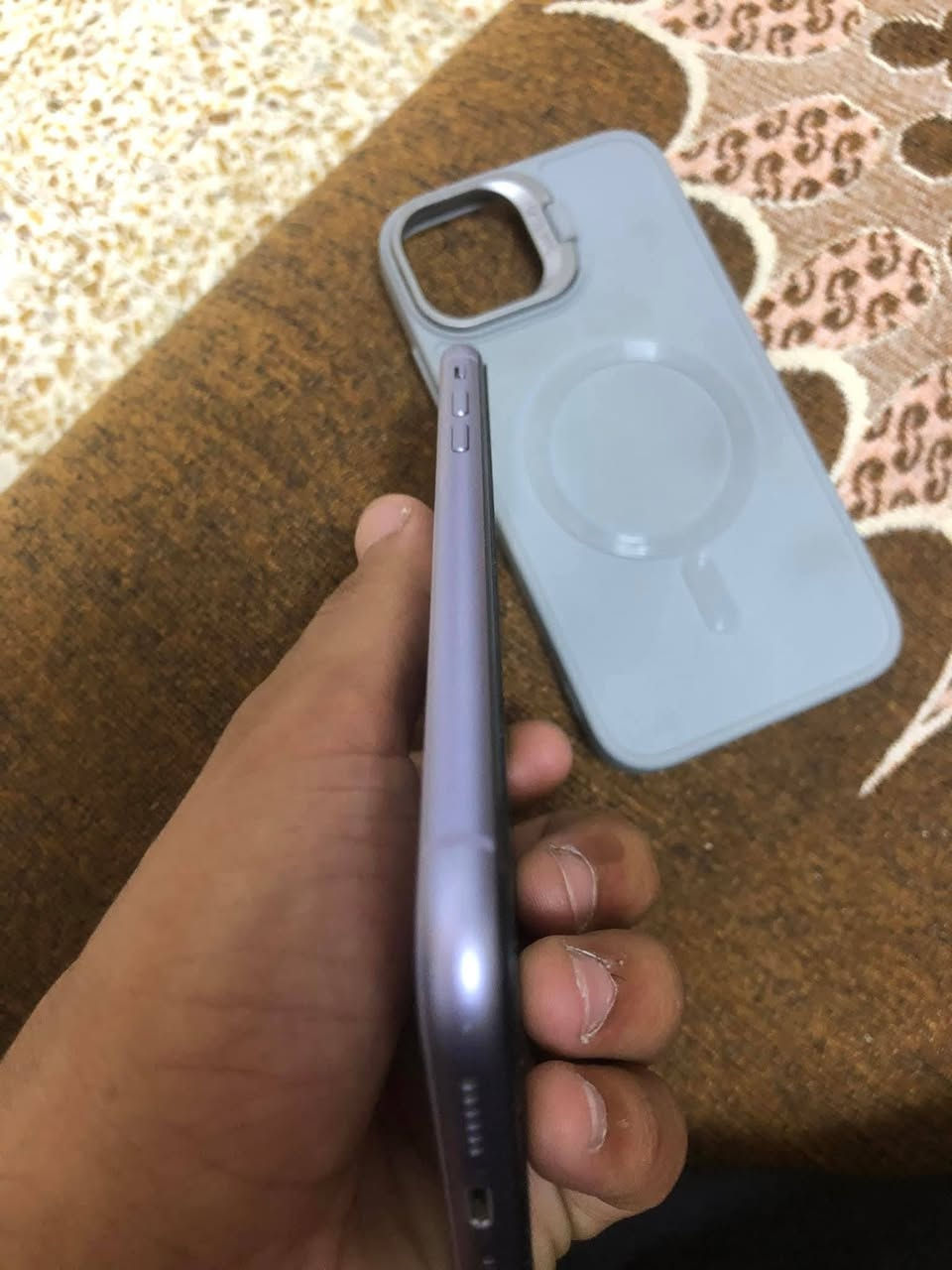 ايفون ١١ غراضه كامله مبدل بطاريه الجهاز مكفول من كلشي
قفله ١٩٠ الخاص مفتوح رقمي ***********
