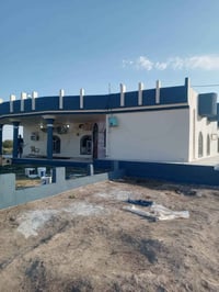 ويجد دار للبيع الموقع السكنيه يتكون الدار من 3غرف نوم 5×4/4×4)(+ربعه 8...