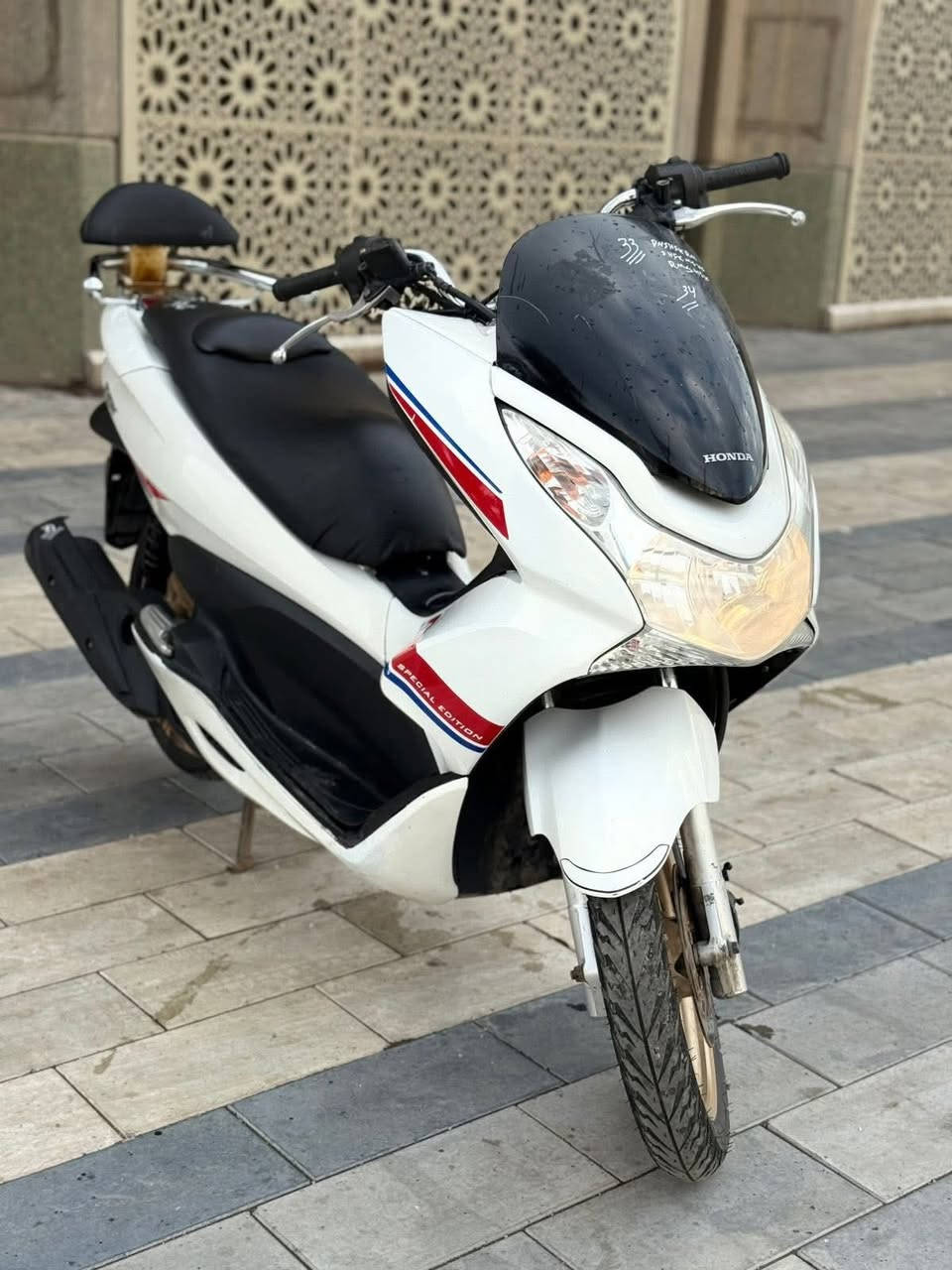 دراجه بي سي اكس جديده مكينه مكفوله كله شغال عنوان الفضل قرب ساحت زبيده سعر واحد وربع شراي بيهه مجال قليل ***********
