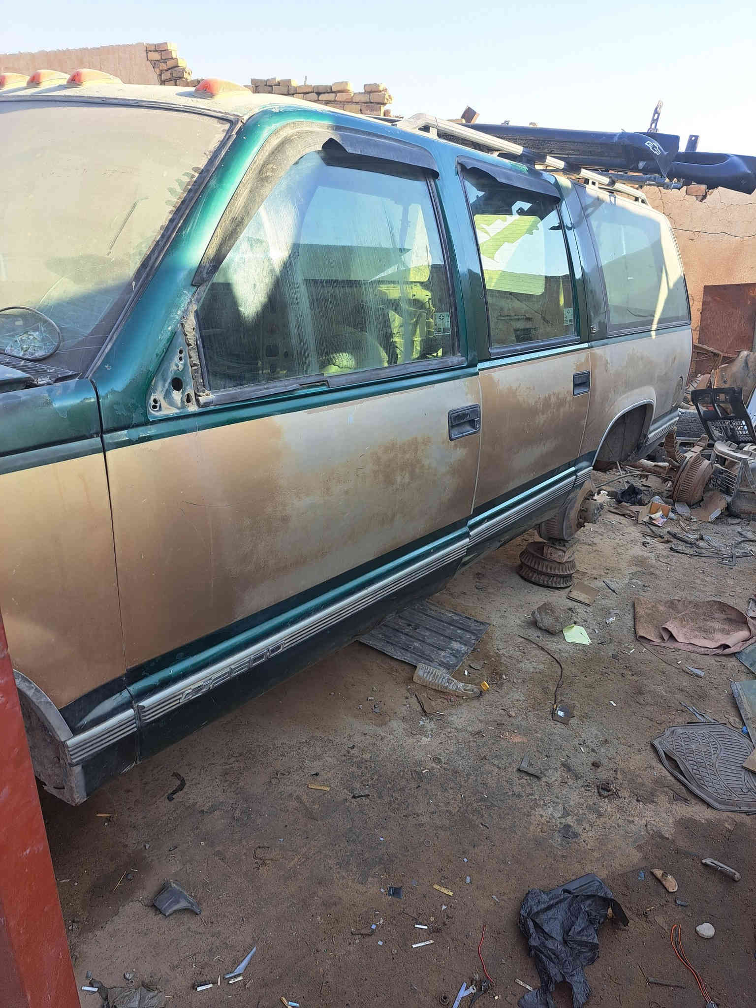 السلام عليكم للبيع أبواب بهبهان ٩٩ تخم كامل البوب كامله ماعدا البطاين العدد ٦ بدون صبغ العنوان ناصريه ***********
