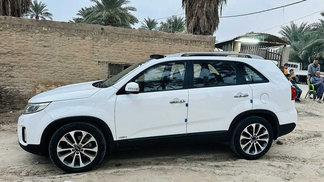 السعر 188 قابل للتفاوض اقرأ التفاصيل واتصل وبيك خير *********** المكان بابل
كيا سورنتو 2014 كويتي 
 واحد عل واحد
كفاله عامه من التبديل والصبغ
رقم بغداد الجديد 
تحويل مباشر بسمي
مواصفات 
🔥🔥🔥
شاشه بلاديه 
شاشه ترحيب  اريل نفكيشن
يدات نيكل بلادي 
منظومه زنون بلادية 
لدات امامي خلفي علامه سورنتو بالدوسه 
مري جانبيه شفط كهربائي 
كشنات  جلد ماروني
 بصمه تشغيل +بصمه ابواب 
أشاره ترحيب باليدات عند الاقتراب 
كشنات كهرباء عدد 2 
حساسات امامي وخلفي 
لايت زنون عدسه بلادي
انظمه قيادة 
حجم محرك 6سلندر
تحكم ستيرن 
كروز سرعه (تحكم سرعه بالستيرن) 
3قطع تبريد 
🔥🔥🔥🔥
سبعه راكب  صندوق بصمه
عدادالكتروني مو عادي
بانوراما مو حديد 
بردات خلفيه بلادي 
جام اتو +حاكيه بلوتوث 
ويل كروم بلادي 
فور ويل
🔥🔥🔥
السونار مرفق بلصور
السياره فقط مفتوح كازكت على ايدي
شغل درجه اولى+ ادامه كامله للمكينه 
غسل وتنظيف من رواسب الدهن
كير كفاله
