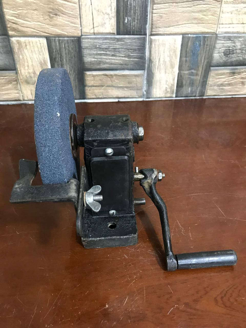 السلام عليكم
للبيع السعر 35 الف العنوان بغداد ***********
