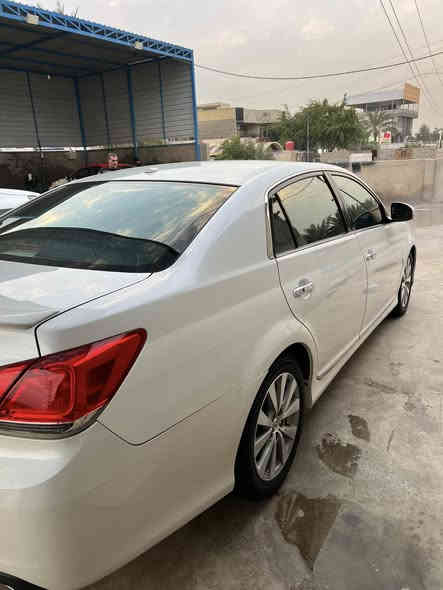 تويوتا افلون 2012 ( خـليـجـي ) ليمتد 
رقم بغداد فول مواصفات 6 سلندر  
بصمة فتحة حساس أمامي وخلفي 5 بصمات 
كشنات جلد 2كرسي كهرباء كشن تدفئة تبريد
دخول ذكي بدون مفتاح كامرة اصل
فول سستم ايرباك عدد 8
لايت عدسة
بردة خلفية 
داخل فورميكه 
وباقي مواصفات الافلون الفول المعروفة 
السيارة ماشية١٣٦ الف شرط حقيقي 
كير ومحرك وحدادية وكهربائيات وتبريد وتدفئة كلها شغاله وعلى وضع الشركة 
المحرك على وضع الشركة بدون فتح ولا صوت رواجز ولا تنقيص ولا دخان
تخم تاير جديد 
داخل السيارة على وضع الشركة
الكشنات لا مبدله ولا مصبوغة ولا مجددة 
كتلوكات وعدة وسبير وجك الشركة 
مكان السيارة بغداد  
بيها بارد جاملغ خلفي 
وبيها قطعتين صبغ 
السيارة جديدة بمعنى الكلمة 
الاتصال واتساب ***********
