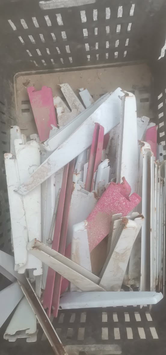 سلام عليكم 
 متاح رفوف جدارية كاملة


**إذا كنت صاحب هذا الإعلان وتريد حذفه لأي سبب، رجاءا أرسل رسالة إلى الدعم الفني**