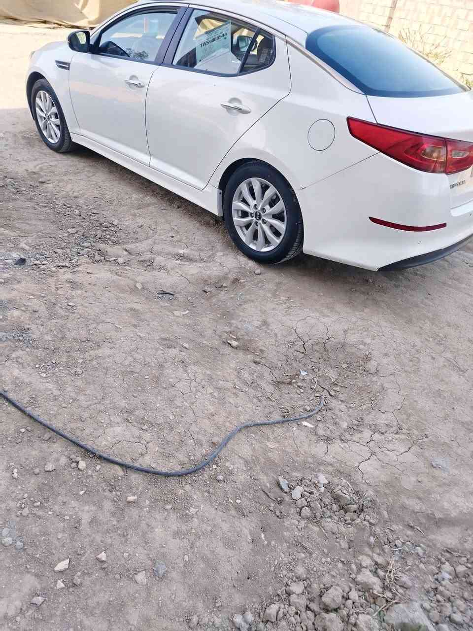 اللهم صلي على محمد وال محمد 
رمضان كريم السلام عليكم 
مكلف بلنشر 
كيا اوبتما موديل 2015 رقم قادسيه دولي وسنويتها لل 2029
السياره مكفوله من الضربه والفتح والتبديل عدى بارد بسيط 
ماشيه السياره 162الف كيلو متر حقيقي 
السياره مكينتها 2000
حساس امامي خلفي 
مري شفط، 
تبريد قطعتين ، 
خمسه ويل كب 
شفتات ستيرن ، شاشه
السعر $145وبيها مجال بسيط 
مكان السياره ديوانيه/ قضاء عفك 
للاستفسار ***********
