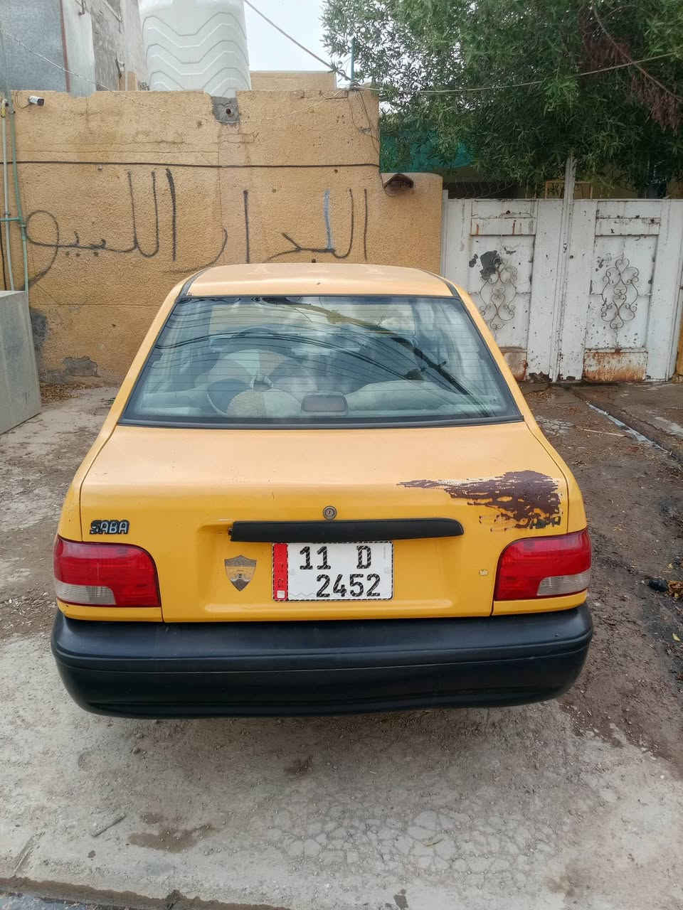 سلام عليكم سايبه موديل 2010
رقم بغداد نكليزي بسمي هزه جديده 
كير مكينه شواصي كفاله 
عليها ادامه كامله نوزلات جدد وتخم بلكات 
فيت بم جديد باور ستيرن جديد مشط جديد توني شادهن 
سعر 24 قفل عنواني بغداد المعامل الباويه 
***********
