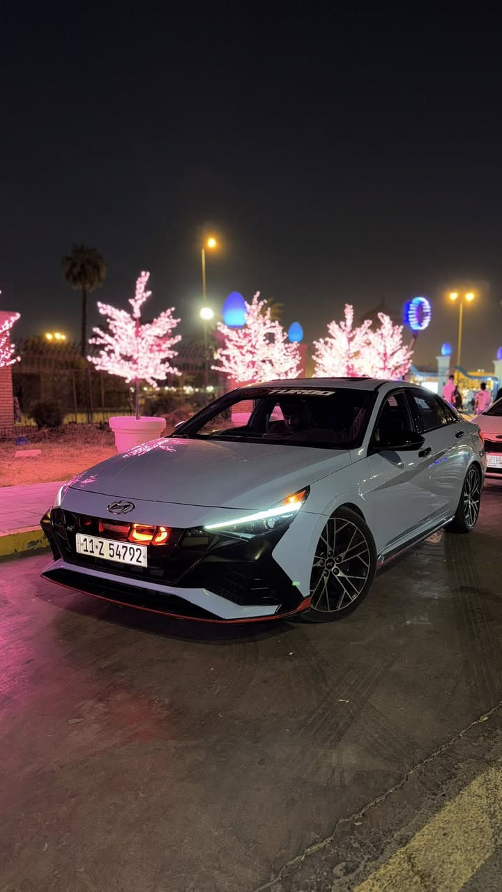 بسم الله الرحمن الرحيم

حلال القوي للبيع 🩵🩵 
Hyundai Elentra N 2022

المواصفات:❤️‍🔥N  سرعة 300

السعر 183 وبيها مجال ✅✅

السيارة ماشية 38 ميل..

1️⃣كير اوتماتيك 8 نمر دبل كلچ DCT 
2️⃣كشن حضن 
3️⃣كشن علامة N
4️⃣كشنات كنتاره وجلد N
5️⃣سلايد روف 
6️⃣اناره داخليه 👌🏻٢٤ لون
7️⃣تحكم ستيرن نورمال وسبورت
8️⃣تحكم دبلات نورمال وسبورت
9️⃣ابواب بصمة
1️⃣0️⃣بصمة تشغيل 
1️⃣1️⃣شحن وايرلس
1️⃣2️⃣شاشة متصله 
1️⃣3️⃣كاميرا
1️⃣4️⃣نظام صوت _𝐁𝐎𝐒𝐒
1️⃣5️⃣اشارة ترحيب
1️⃣6️⃣اشارة مرايا
1️⃣7️⃣اوتو ستوب
1️⃣8️⃣نقطة عمياء
1️⃣9️⃣تحديد سرعة
2️⃣0️⃣تحديد مسار
2️⃣1️⃣رادار امامي 
2️⃣2️⃣رادار جانبي 
2️⃣2️⃣رادار خلفي 
2️⃣3️⃣حساسات جانبي 
2️⃣4️⃣حساسات خلفي
2️⃣5️⃣نظام _ 𝐍𝐎𝐑𝐌𝐀𝐋
2️⃣6️⃣نظام _ 𝐒𝐏𝐎𝐑𝐓
2️⃣7️⃣نظام _ N🚀
2️⃣8️⃣نظام _NGS☠️🩶
2️⃣9️⃣كشنات هيتر
3️⃣0️⃣ستيرن هيتر
3️⃣2️⃣صندوق ذكي
3️⃣3️⃣لايتات ليد 4 عدسات زينون
3️⃣4️⃣بگلايت ليد

صور الحادث مرفوقة بالمنشور
بدون دواخل وايرباك

+ السيارة ستوك ملاعب بيها بالنسبة للصوت مال طلق والخ كله بلادي ﻼن هواي ميعرفون هالشي لكن شوي مرتبها مغير لون الاحزمة حاطلها هوائية يعني جمبزة حلوه تفاصيل الترتيب..

مكان السياره بغداد حي الجامعة
 
للاستفسار : ***********
