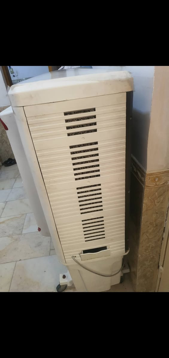 للبيع مشتغلة موسم واحد ب 150 الف
***********
