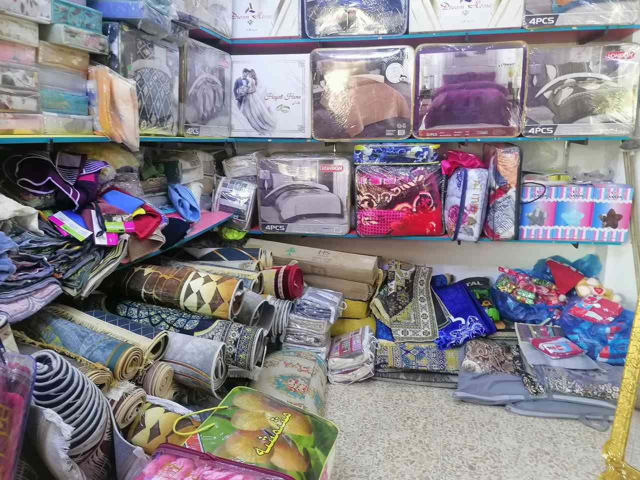 سلام عليكم ورحمة الله وبركاته
توفرت بطانيات جميع الاوزان 
من 3كيلو 
لحد 9كيلو 
الاسعار خاص 
او التواصل واتساب المجمع ***********
