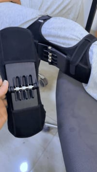 مساعدة ركبة • للبيع