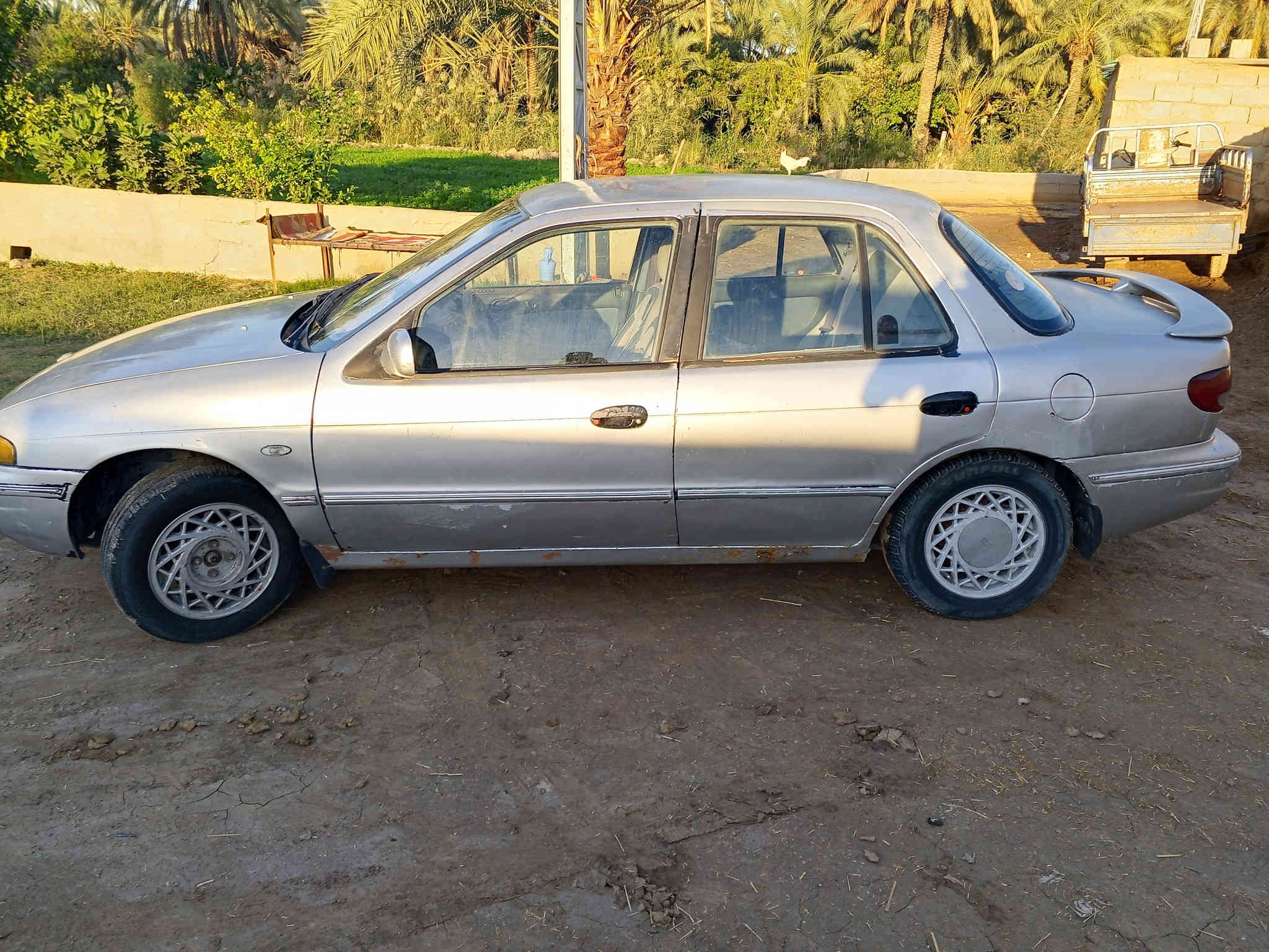 سيارة للبيع مشروع وطني نوع السيارة كيا سيفيا موديل السيارة (٩٤) السيارة مكفولة من كلشي مكينه وكير وحدادية 
سعر السيارة (٣٢) ورقة وبيها مجال رقم السيارة بغداد 
المكان: واسط النعمانية 
رقم الهاتف: ***********
