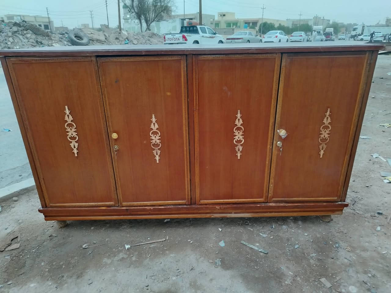 التوصيل مجاني داخل الزبير 
بوفيات عدد 4 السعر والقياس جوه 👇
قياس متر وربع ٦٠ الف
قياس متر ونص ٧٥ الف
قياس مترين ٧٥ الف
قياس مترين ونص تزكام ١٧٥ الف
مكاني الزبير
يوجد توصيل للبصره


**إذا كنت صاحب هذا الإعلان وتريد حذفه لأي سبب، رجاءا أرسل رسالة إلى الدعم الفني**