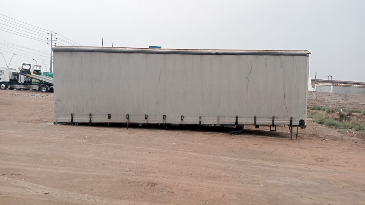 للبيع بدي أكتروز حديد ثقل مابي خشب مكان بصره طوله تسعه متر بسعر مناسب ***********
