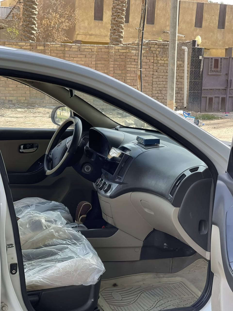 جمعة مباركة على الجميع🤲🏻
#بسعر_مناسب_جداً 

بيع فقط بدون مراوس

هونداي النترا 🦍

الموديل: [2010 ]

المحرك: [ 1600] 

الگير: [ أوتوماتيك ]

اللون : [ ابيض - ] ✖️

الحالة: [ السيـارة بدون ضرر .كفالة فقط بارد قليل بل بنيد ]

- وبقية المواصفات المعروفة 

الموقع: [ بابل_مركز المدينة]

السعر 113وبيها مجال بسيط

للتواصل   اتصال : [‭0789 388 6774‬]
