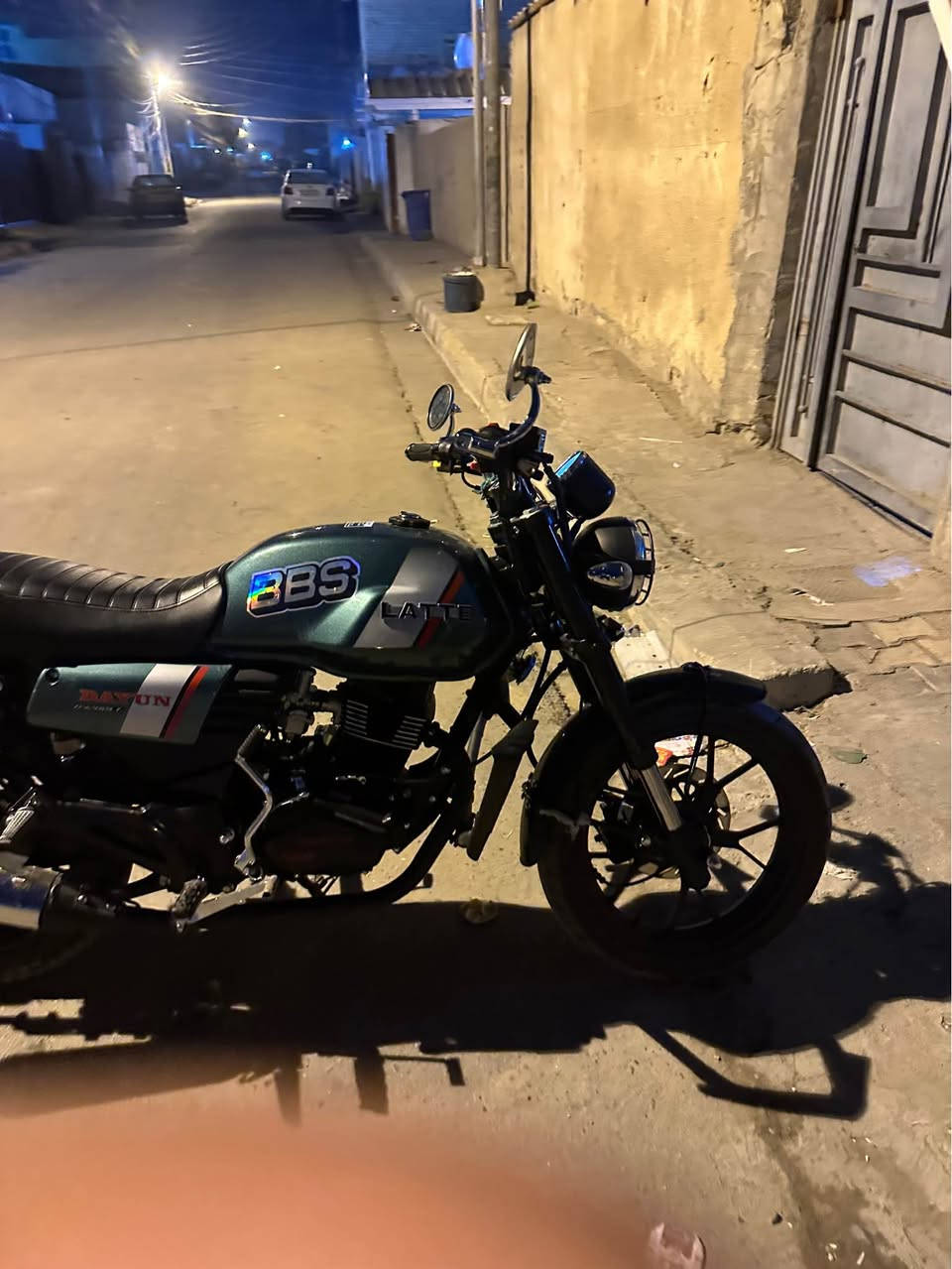 دايون لاتي اخو الجديد اوراق سكنر اصولي من المعرض مكان المعرض بل حله رقم الهاتف *********** كربلاء, العراق
