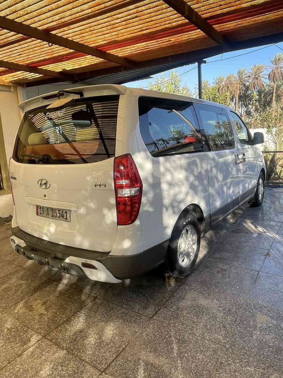 سلام عليكم ستاركس مفتوح 2014 بنيد مبدل اثر طابوكه شاكه البنيد الباقي كفاله عاما ع السونار شرط دعاميه الابلاديه كفاله صبغ وتبديل عدا البنيد هيئه وضريبا مصفره خط وبحث مصفره السياره فول مواصفات 7 اللوان ثلاجه  تكم سترين مري شفط حداديه تخم تاير كير محرك اكسن كلا شرط ع الفحص 
رقم كربلاء انكليزي سنويه وهزه ماساقطه 
ابيعك شرط السونار 
مكاني كربلاء طوريج 
***********
