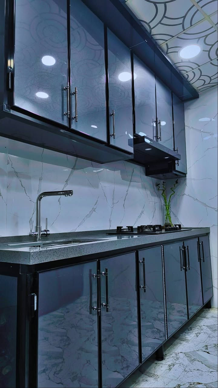 مفاجأه ساره مع تخفيض الاسعار لكافة انواع الكاونترات 🧚‍♀️🧚‍♀️🧜‍♀️
سعر المتر الالمنيوم 125 الف دينار
سعر متر الداخل المنيوم ولابواب Hdf
فقط ب 175
سعر متر المرمر ب 90 الف فقط
ولمفاجأه الاحلى 💥الكوارتز💥
سعر المتر 110 فقط
وعلى ذوقك وبكافة الالوان❤🧡💛💚💙💜🤎
اجمل التصاميم 💢و الديكورات💫 وانسب الاسعار
في عالم المطابخ 🦹‍♀️مع معمل المنيوم الياقوت ✨
الديوانيه حي الفرات خلف الطاقه 
للاستفسار  ***********       ***********
