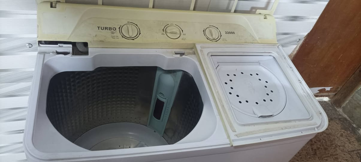 غسالة للبيع ٤٠ الف
شغالة 

عنواني البلديات 

صل على محمد وال محمد 

والرزق على الله


**إذا كنت صاحب هذا الإعلان وتريد حذفه لأي سبب، رجاءا أرسل رسالة إلى الدعم الفني**