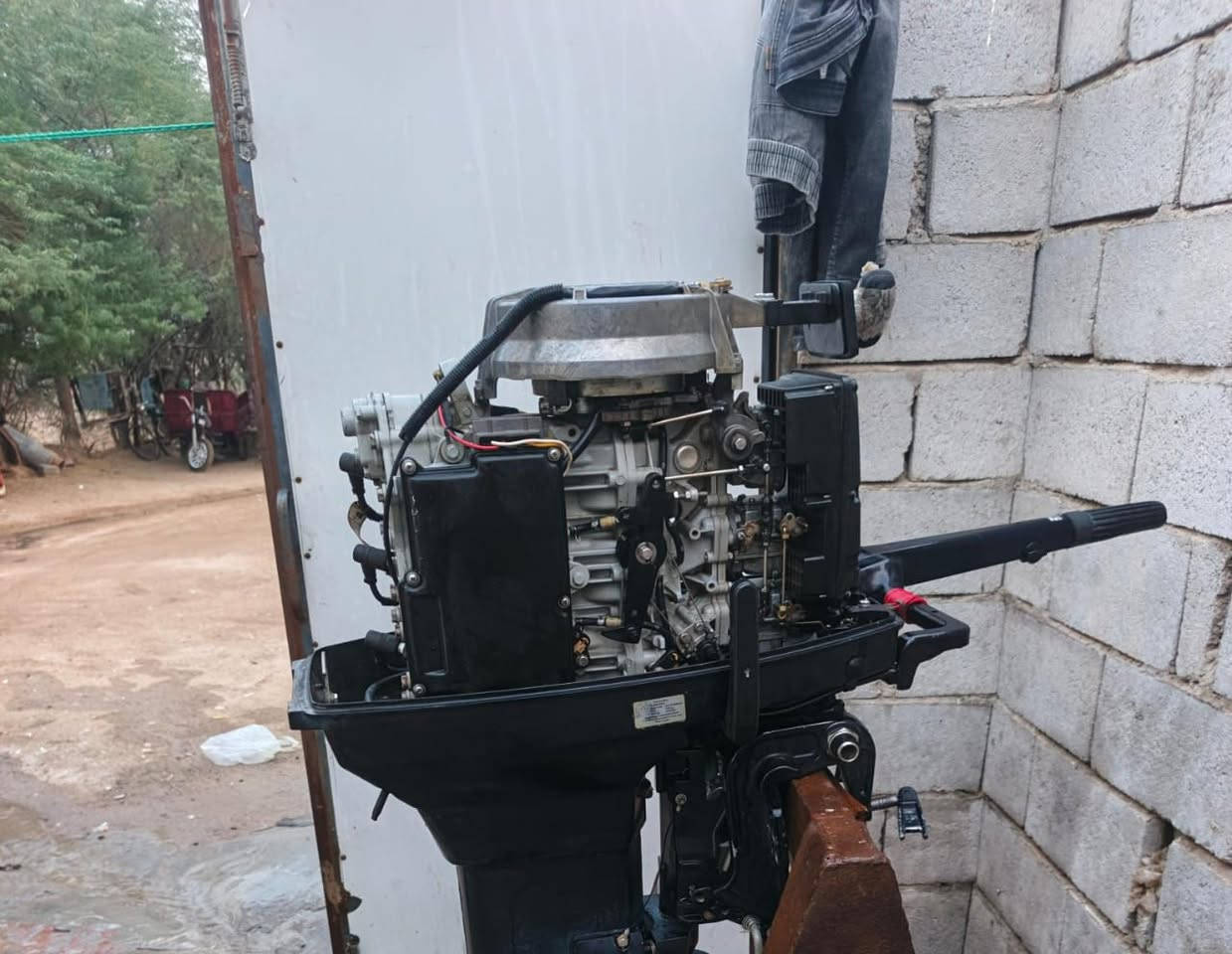 السلام عليكم مكينه 50 توهاتسو كير خشن ما مفتوح لا كير ولا محرك مكاني البصره الفاو السعر 2800 وبيه مجال رقم الهاتف ‏‪***********‬‏
