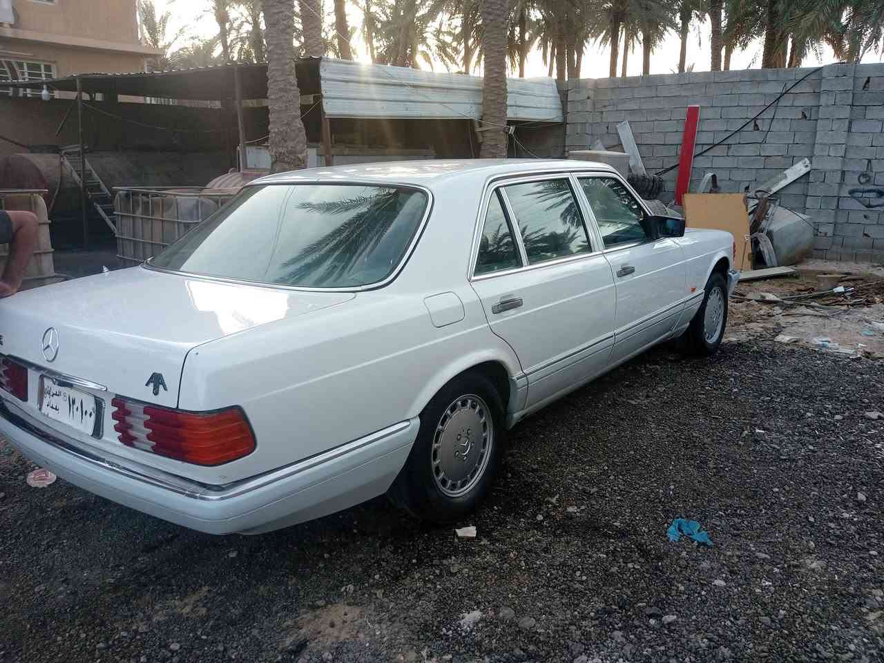 سلام عليكم للبيع مارسدس جانبو موديل1991 رقم مميز سعر 65$ عنوان بغداد مصبوغه عام مكينه بلاد مكينه وكبر حاويه جدد ***********
