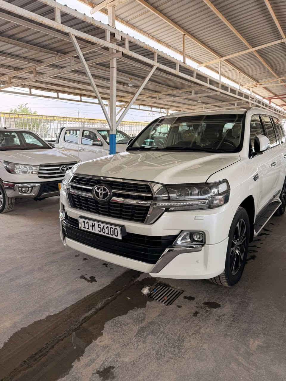 لاندكروز GXR  V6
كفاله عامه 
فول مواصفات كراند تورنك 
مكان سياره ناصريه 
***********
