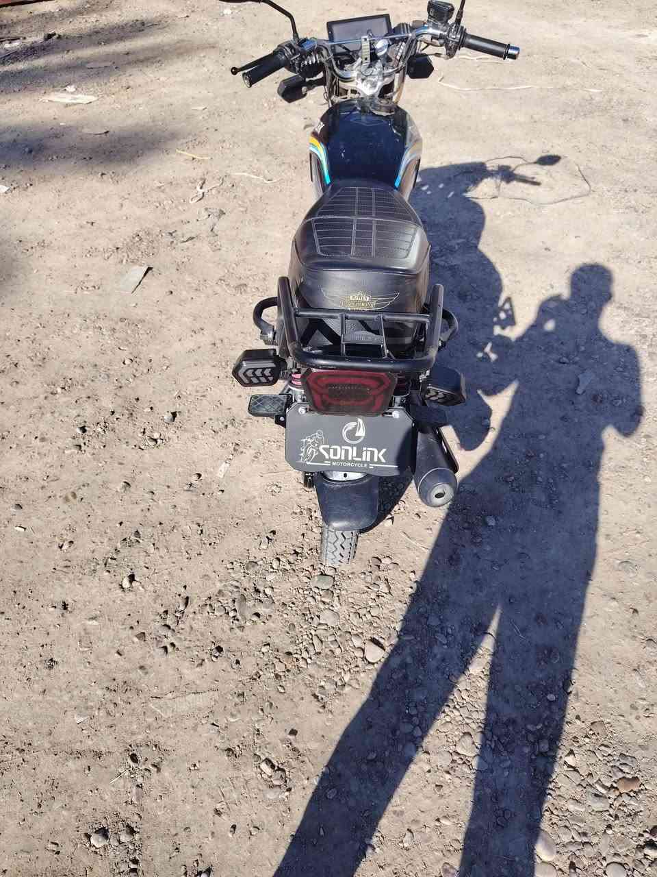 دراجه إيراني موديل 2025
محرك 200
مكان بغداد ابو غريب
***********
***********
السعر 850 وبيها مجال
الدراجه مكفوله من كلشي
