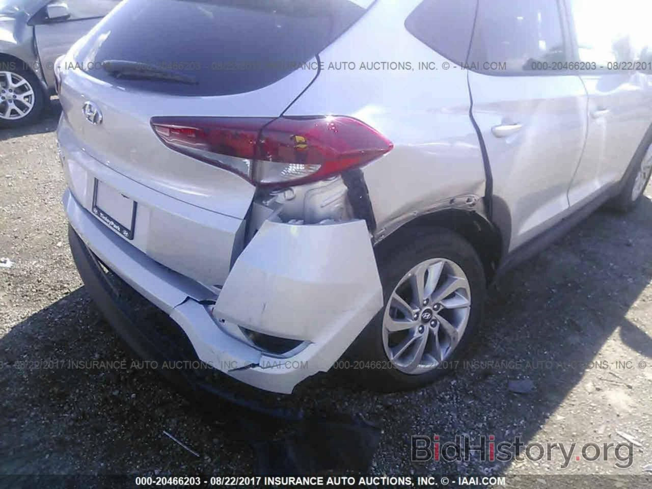 السلام عليكم
توسان للبيع موديل 2017
وارد أمريكي بيها دعامية ال وره مبدلة بلادية واصبعين ب الدور ماشية 78 تخم تاير مكينة 2400 ما مفتوحه السياره جديده 
تبريد وحدادية خير من الله سنوية بسمي تحويل ثاني يوم صاعده هزه سنوية 2028 حسب السونار الي ب الصور
 بيها حادث حسب الصور 
الاتصال على الرقم 
***********
السعر 170
 قادسية قضاء غماس
