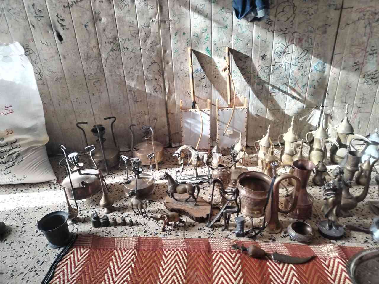 السلام عليكم عندي غراض انتيكات كلهم بيعه وحده العدد ٦٠ قطعه السعر 1500 واحد ونص المكان بغداد الرشاد ماعندي توصيل


**إذا كنت صاحب هذا الإعلان وتريد حذفه لأي سبب، رجاءا أرسل رسالة إلى الدعم الفني**
