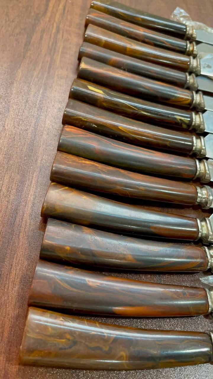 سندلوس انتيك من غرائب الكلاكسي عدد ١٤
السمك ١٤ ملم لطفا التواصل على الخاص


**إذا كنت صاحب هذا الإعلان وتريد حذفه لأي سبب، رجاءا أرسل رسالة إلى الدعم الفني**