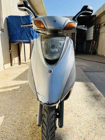 سلام عليكم 
للبيع او المراوس بسكنس فحل  دراجه بريز ١٤٠كابريته رمبه مكفوله كفاله عامه 

من مكينه وكفر تخم تاير وبنز جدد

(مكان ديالى السعر٨٠٠وبيها مجال للشراي فقط)
***********
