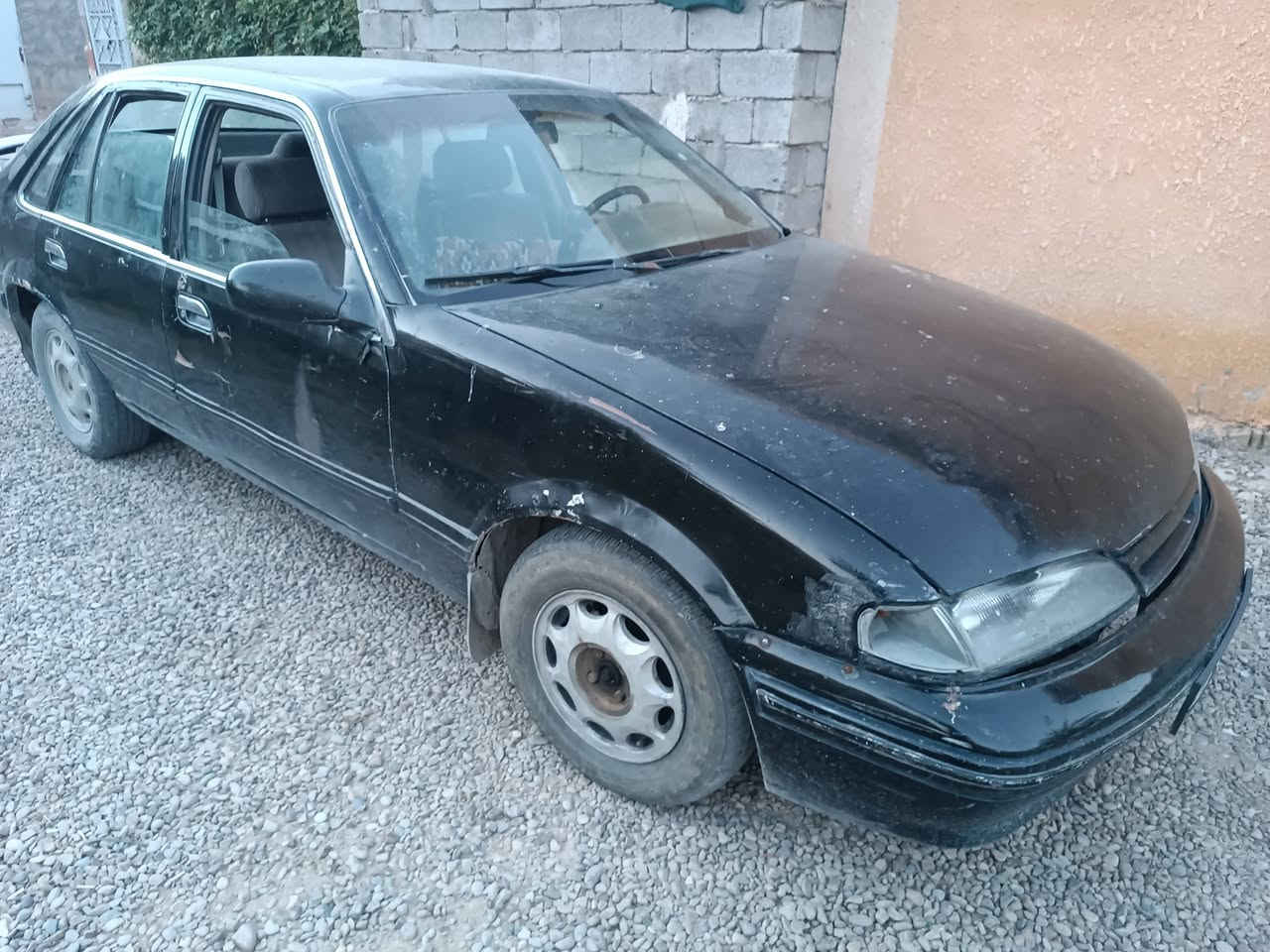 سياره خير من الله نقصهه شي بسيط سنويه ل32 السعر25 بيهه مجال بسيط الاتصال ***********
