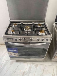 طباخة أديال • مصري • نظيفه`,`شغاله`,`شعلات قويه`,`ديوانيه حي العسكري ا...