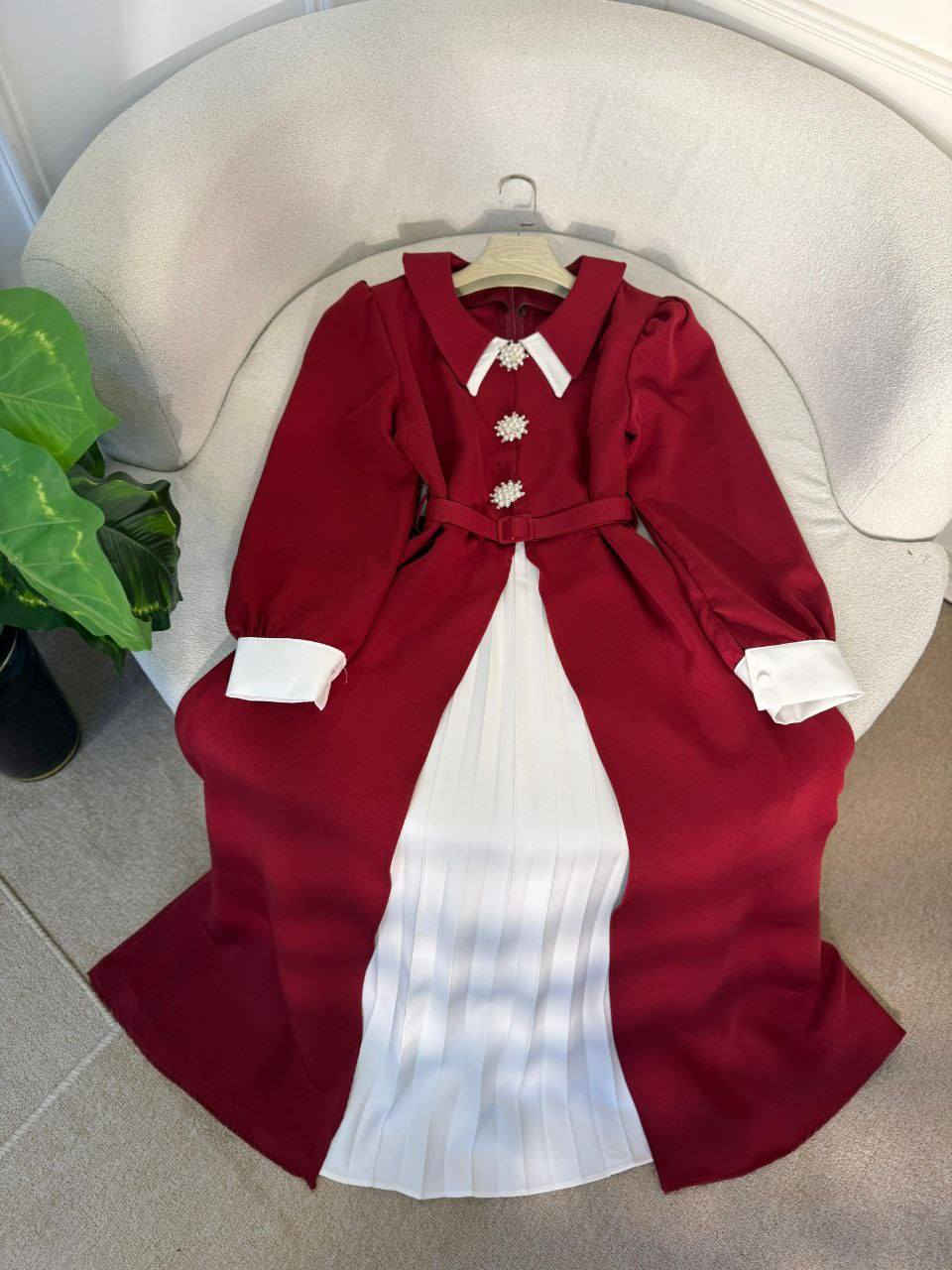 فستان خامة دابل تركي
. 
القياسات: 38 ،40 ،42 ،44 ،46 ،48. 

للطلب ولاستفسار على خاص او الواتساب ***********
