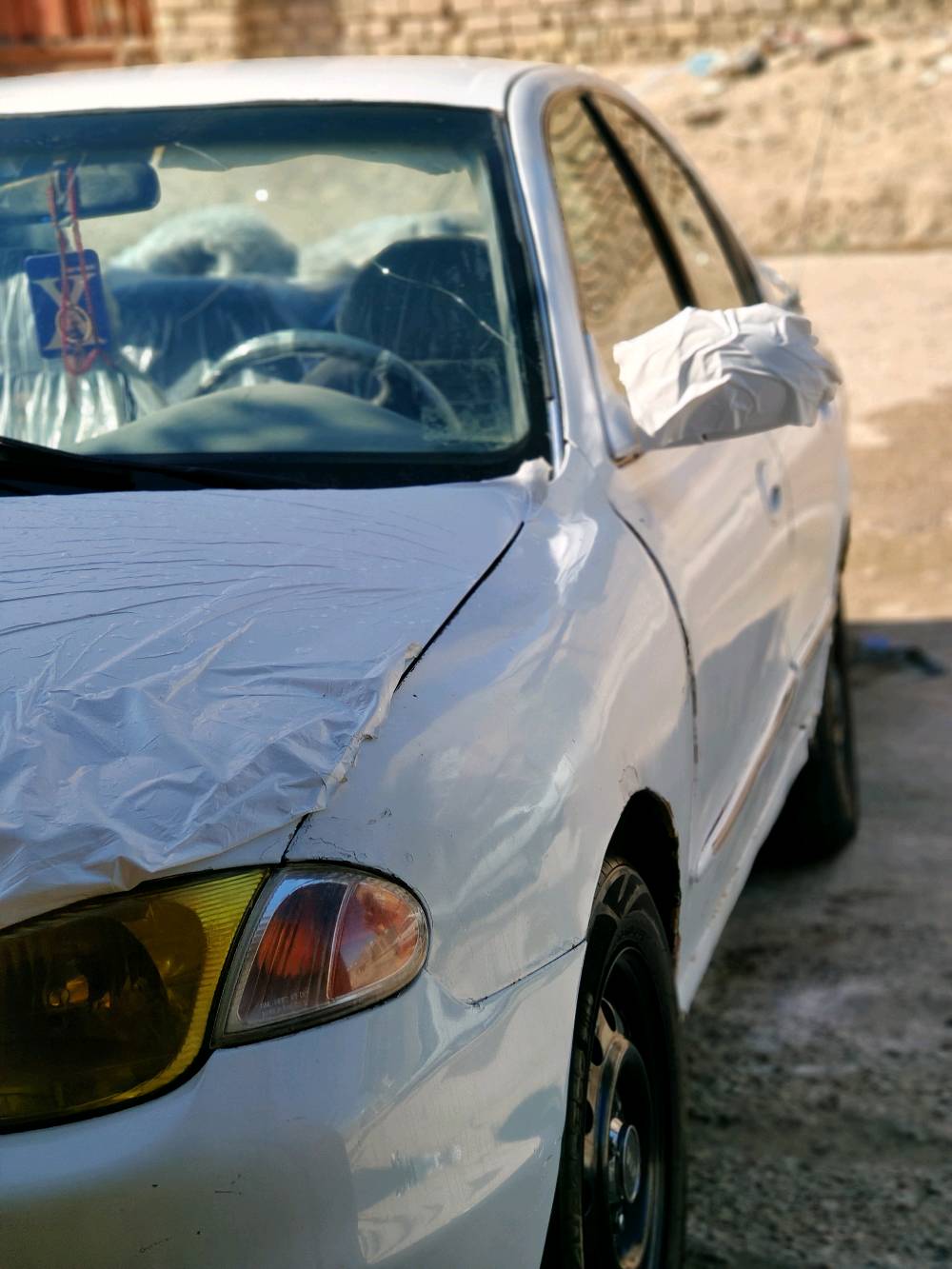 ألنترا موديل الفين سنوية ل٢٠٣٠ كير شرط محرك شرط حدادية جديده تخم تاير ويلات جدد سيارة متعوب عليها ماتصرف ربع العنوان السماوة قضاء الخضر