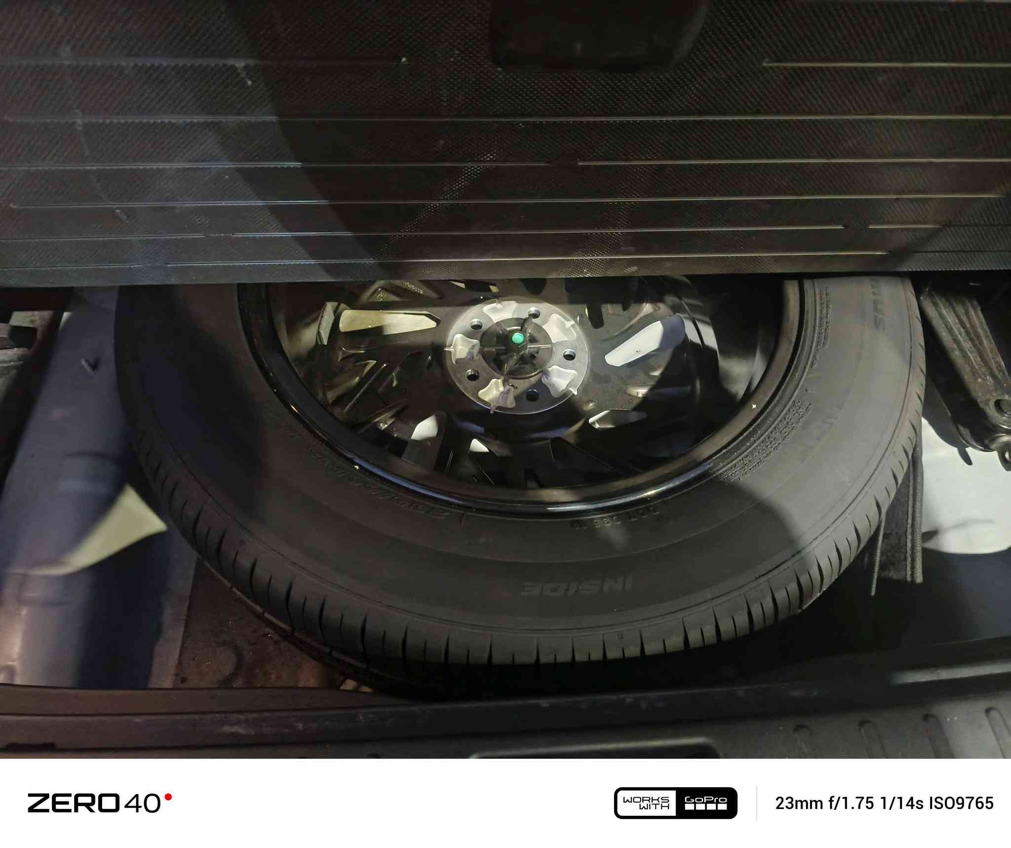 توسان خليجي موديل ٢٠٢٤ فول بس قماره حديد ماشيه ٦٠ سياره جديده سبير مانازل رقم بغداد تحويل مباشر السعر ٢٢٠ وبيها مجال مكاني تكريت *********** و ***********
