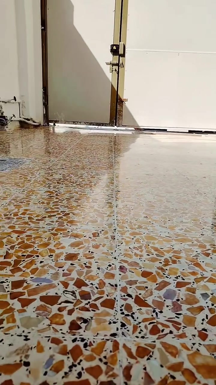 تم كمال عمال جلي الموقعي وتنضيف البيوت جميع انواع الارضيات🤗 في النجف الاشرف  ***********
