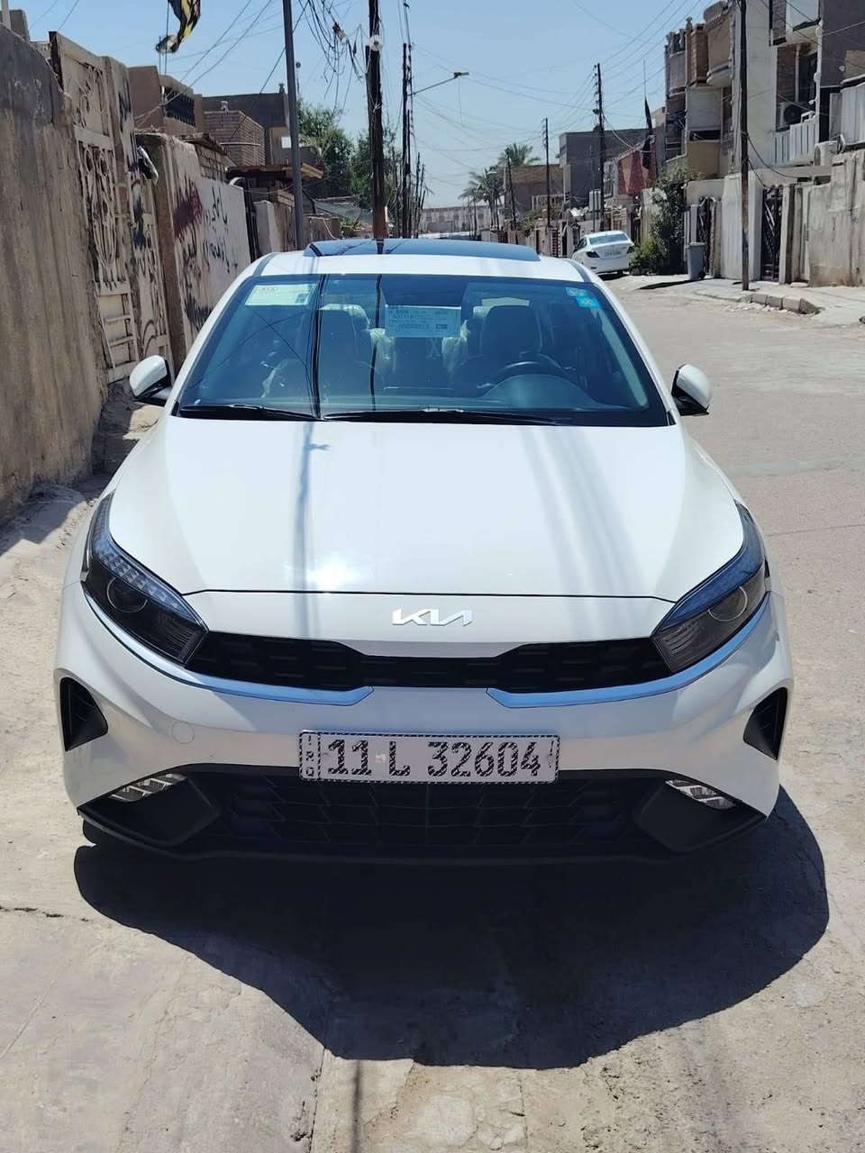 لبيع سيراتو موديل 2024 رقم بغداد حره ماشيه 24 كفالة عامه فول مواصفات ***********
