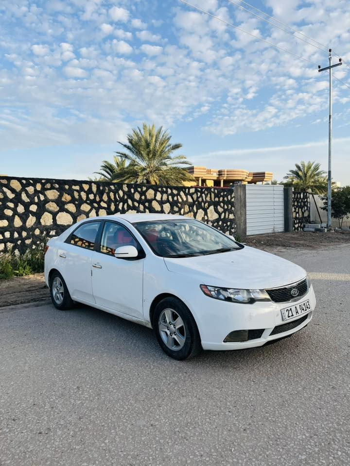 السلام عليكم سيرتو 2011خليجي
السعر المطلوب 92وبيه شي بسيط 
بيه قطعتين صبغ بدون دوخل بدون تبديل 
محرك وكير وحدايه وتخم تاير كله كفاله 
رقم سلمانيه بسمنه سنويه ورقام 2029
سياره جاهز لاخير براغي مابيه نقص جديد 
مكانً حله ***********
