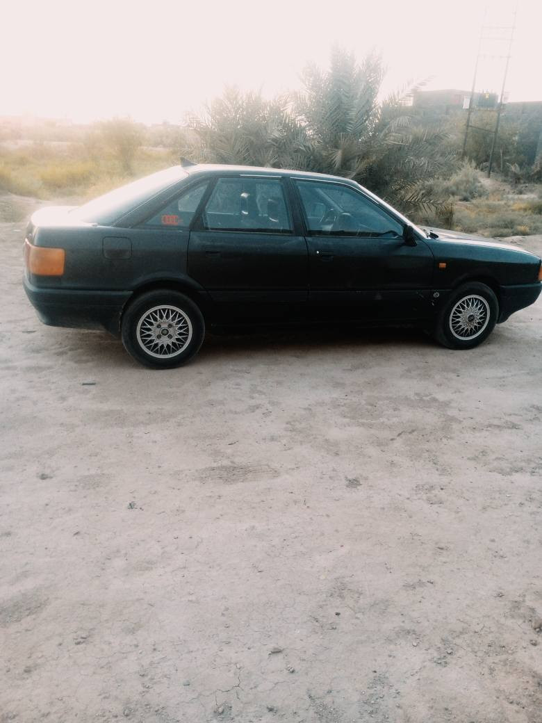 السلام عليكم
سياره اودي للبيع
***********
