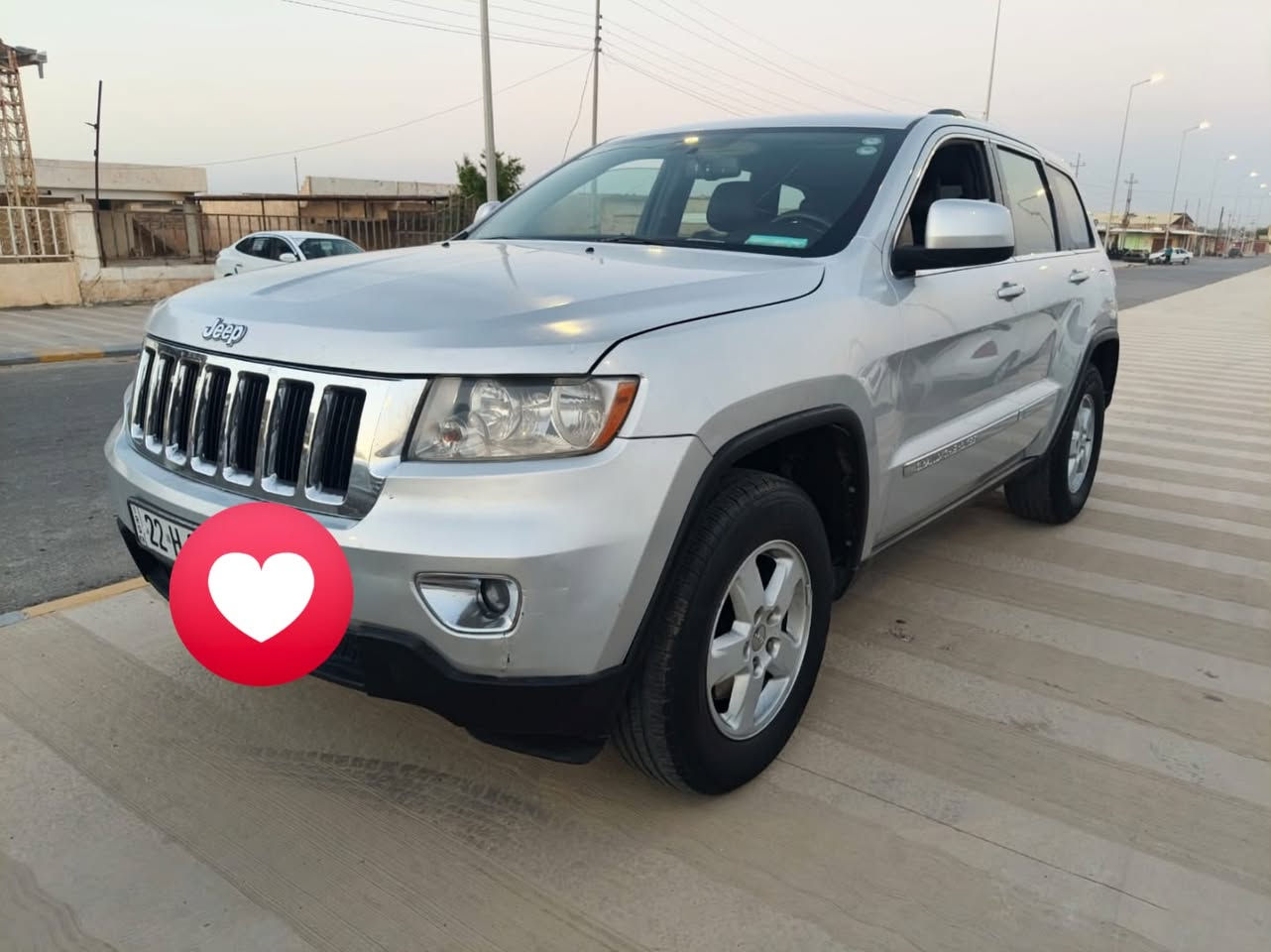 السلام عليكم للبيع Jeep لاريدو موديل 2011 رقم اربيل دولي كير محرك شرط طخم تاير جديد صدر جديد شاشه عرض كامره خلفيه صبغ نص قطعه فقط للاستفسار ***********
