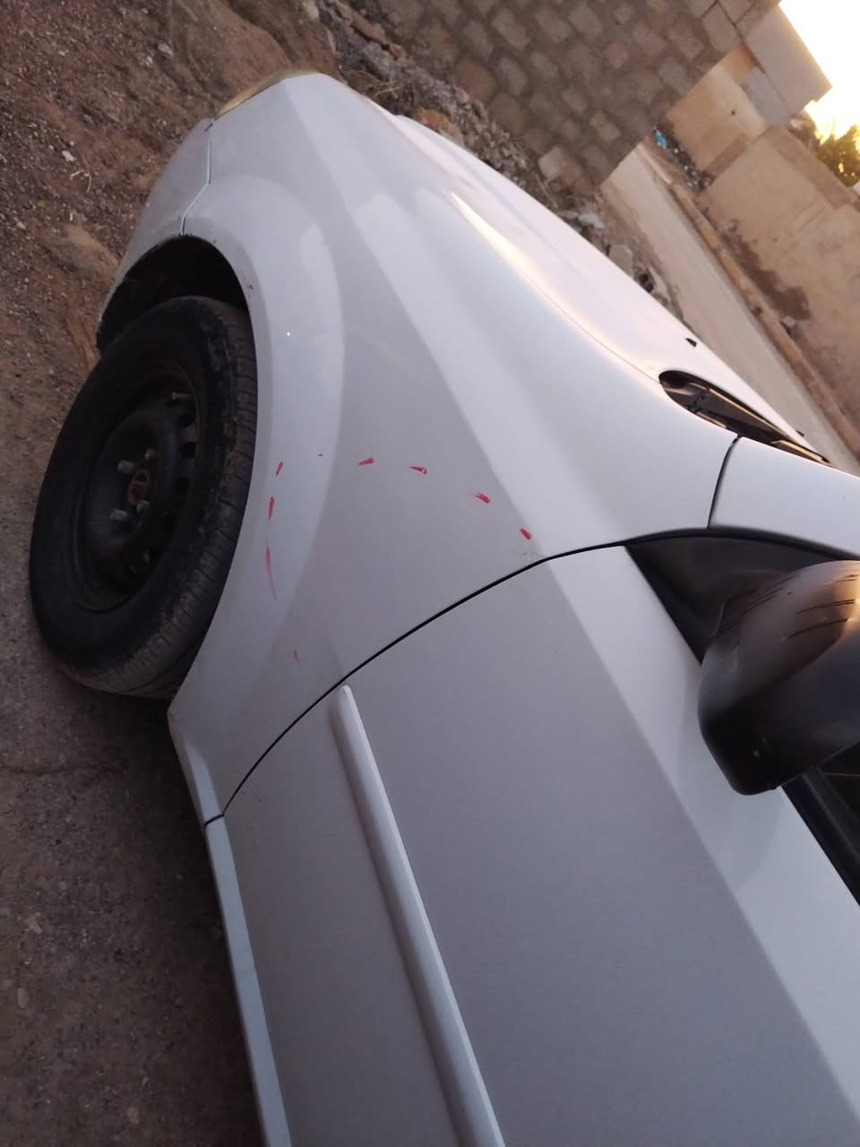 اوبترا 2005
رقم كركوك سنويه الى 2030
صدر بالشرط
كير بالشرط
تبريد وتدفئه منظومة جديده بالشرط
محرك 16 بيه تنقيص شويه
ضررها بيها صبغ بالترايش وبعض التكحيلات بيها صبغ بدون دواخل وبدون تبديل ولا قطعه شرط
السعر 68 وبيها مجال قليل

*********** 
مكان السيارة الحويجة
