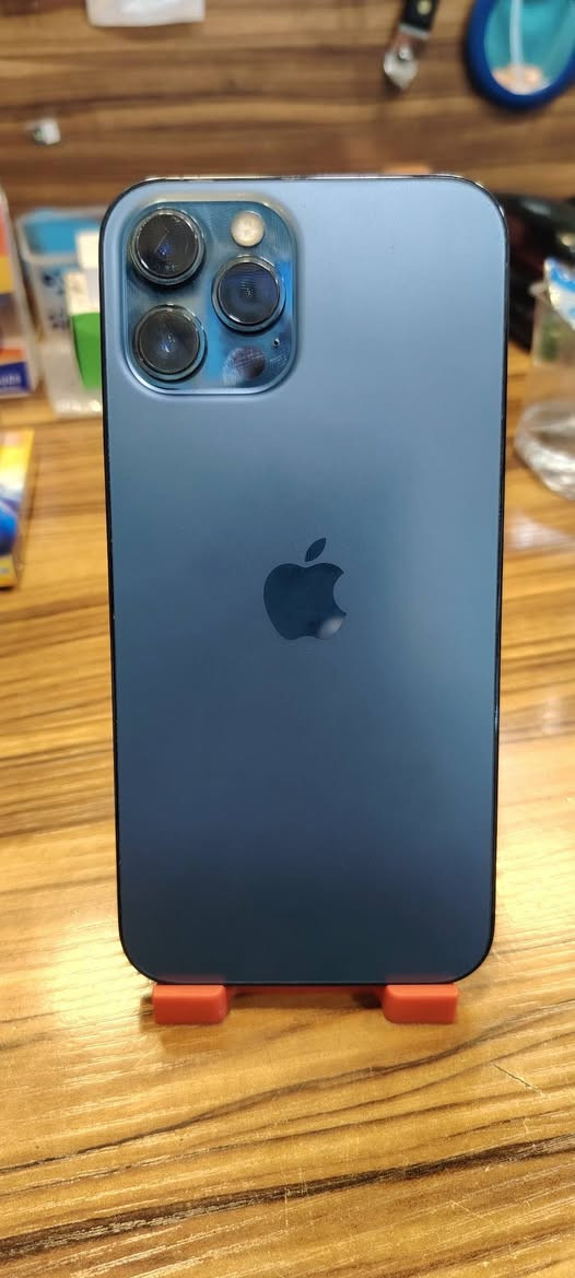 السلام عليكم 
ايفون 12 برو ماكس 128
مبدل بطاريه اصليه وصحة البطاريه ظاهره ضمان البطاريه 3 اشهر
الجهاز كلش نظيف شرق اوسط 
السعر 375000.
حافظه هديه لاسق جام وبرسم الخدمه
مركز الدرة للموبايلات والساعات


**إذا كنت صاحب هذا الإعلان وتريد حذفه لأي سبب، رجاءا أرسل رسالة إلى الدعم الفني**