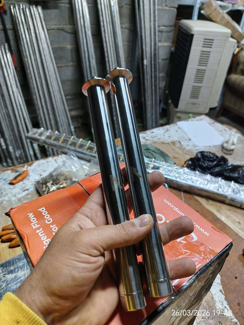 نوزل كروي طول 30 سم
السن 1/2
قابل لزيادة الطول
ستل ستيل 304
ضمان 1 سنة
استيراد ماريو_للشلالات_***********
