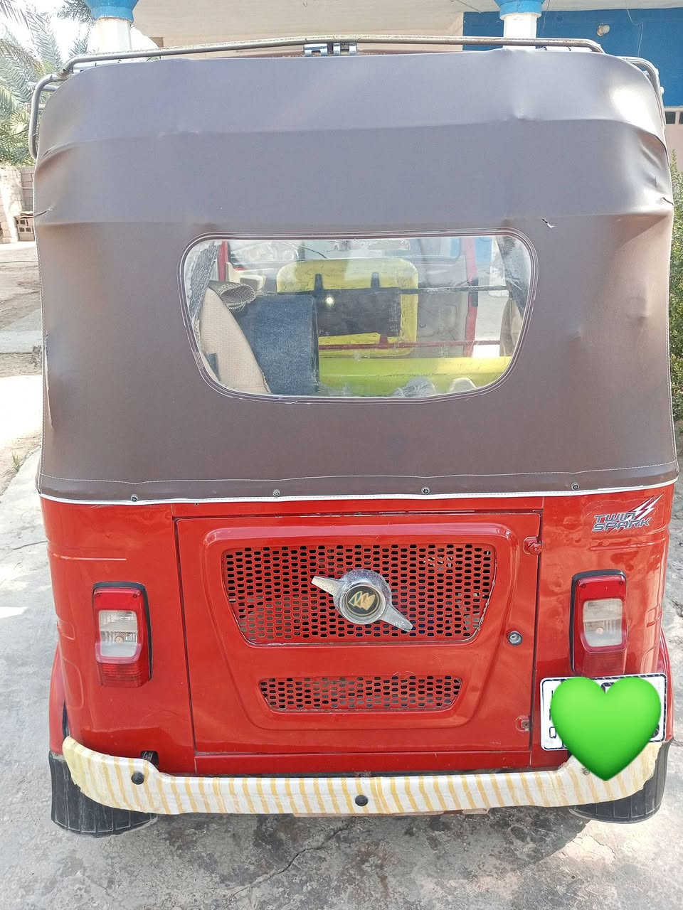 تكتك 22 مضلع كفاله عامه مرقم كامل تحويل ثاني يوم لتجي وادكلي سعرك هواي جاي اشوف سعر السوك 
11 وبيهه مجال شراي اتصل  ***********
