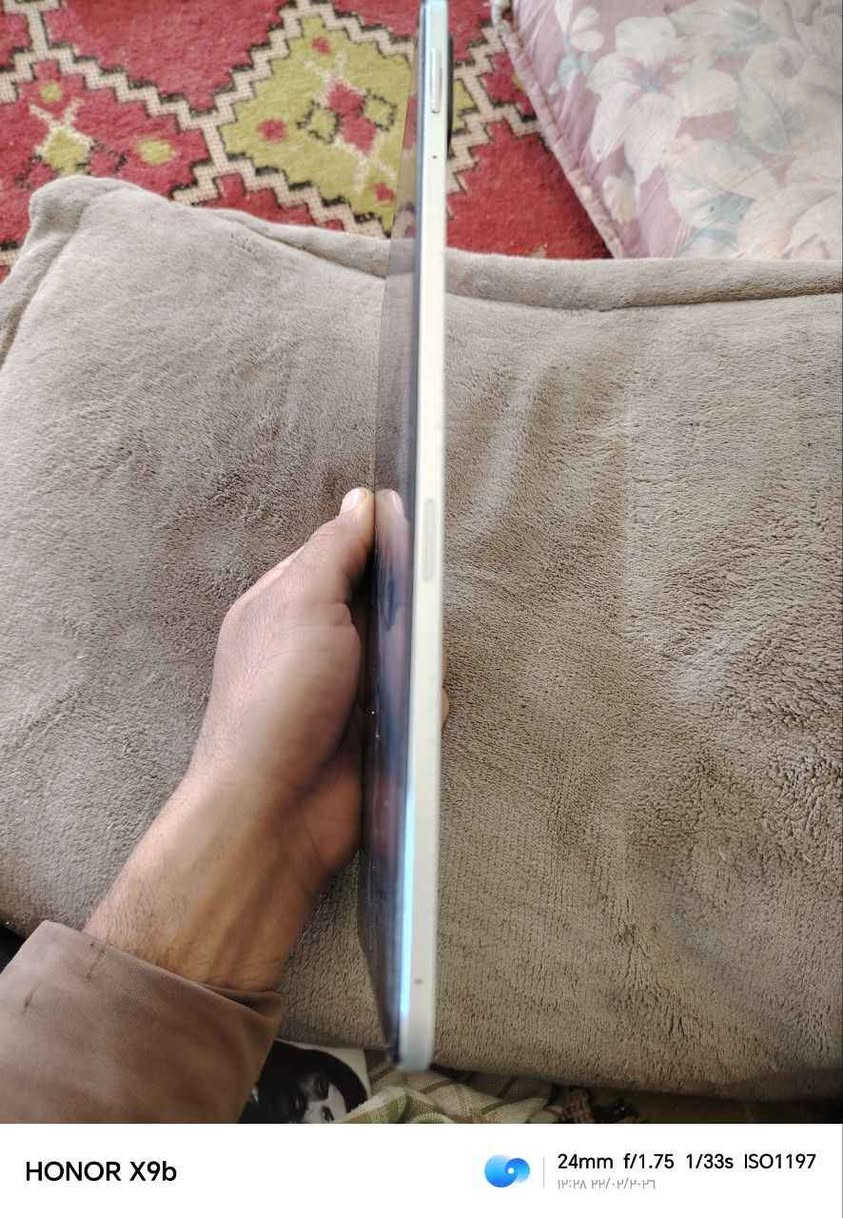 السلام عليكم رمضان كريم ان شاء الله 
شاومي با 6 للبيع ذاكرته 256/8 وبطاريته 8840 ويدعم الشحن السريع 33 واط 
الشاشه 11 انج تدعم 144 هرتز ينطيك بالببجي 120 افريم بالراحه .
اخوان الباد بي افطور بالشاشه مثل ما موضح البصور وشكم شخط بسيط بالضهر ونگراش بالشاصي من الكفر 
الله شاهد الباد حلو ويخبل واستخدامي أله قليل بس وگع وانكسر مني وصرفيته بالشحن اتخبل 
ملحقاته بس الكفر والكارتون مال الباد 
السعر 200 وبي مجال مكاني النجف الحيدريه وتوصيل ما عندي . النجف, العراق


**إذا كنت صاحب هذا الإعلان وتريد حذفه لأي سبب، رجاءا أرسل رسالة إلى الدعم الفني**