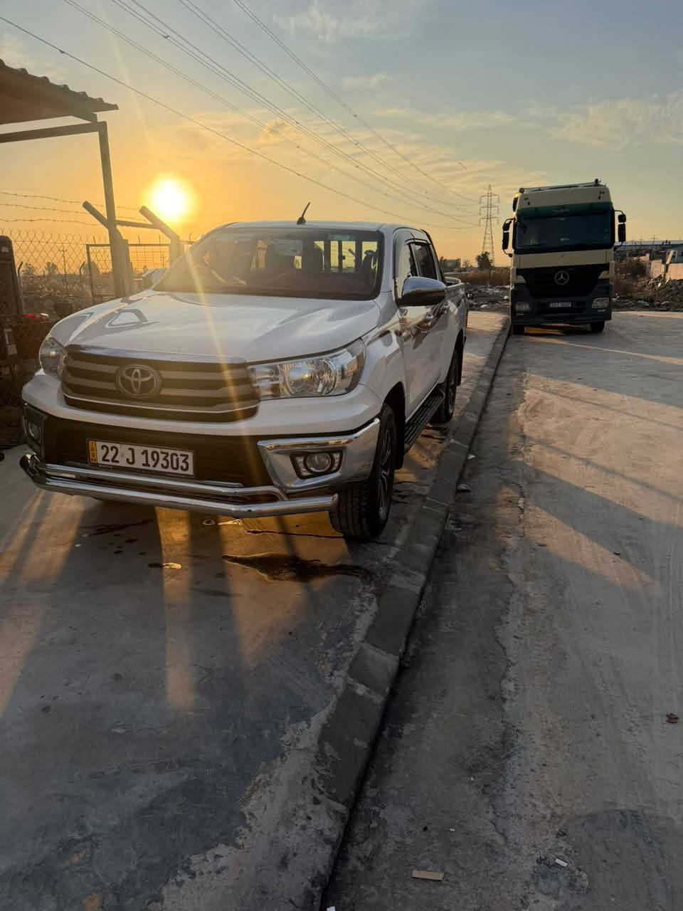 السلام عليكم تويوتا هايلوكس 2016 بريم بيع سريع 245 بي مجال مكان السيارة موصل حي اليرموك فول مواصفات كير اوتوماتيك + عادي فور ويل 4❌4 رقم اربيل الجديد محرك كير شرط ماشيه 200km للأستفسار اكثر *********** 
***********
