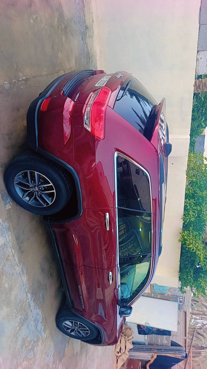 سلام عليكم جيب للبيع سعر 185وبيه مجال مديل 17وارد امريكي حادثة 3قطع جاملغات ولبنيد محرك 3600رقم دهوك دولي عنواني كربلاء طويريج اي استفسار ***********
